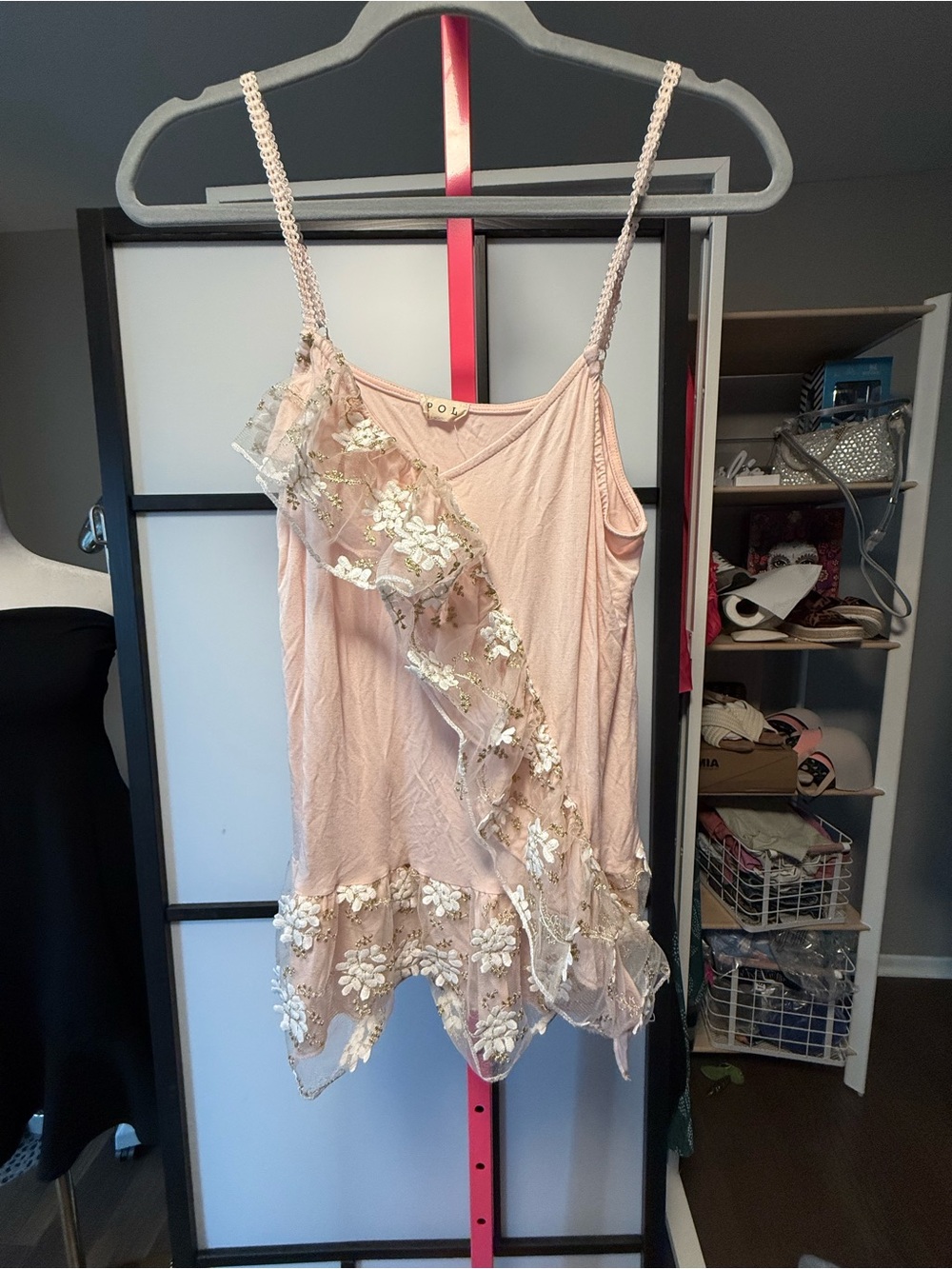 POL Boutique Asymmetrical Lace Tank Top | Size Small | EUC